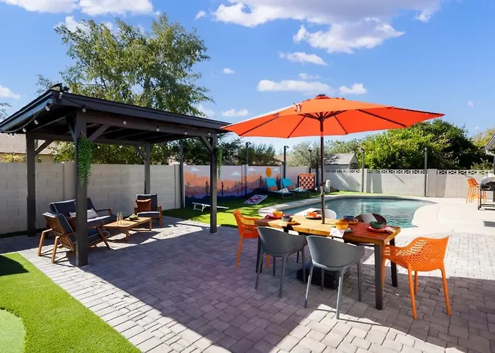 Chic With Backyard Oasis Pool Game *